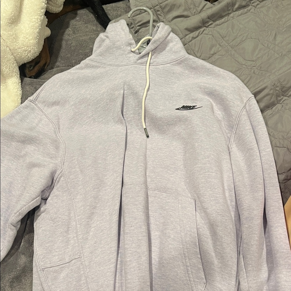 Nike Men's Heather Gray Pullover Hoodie